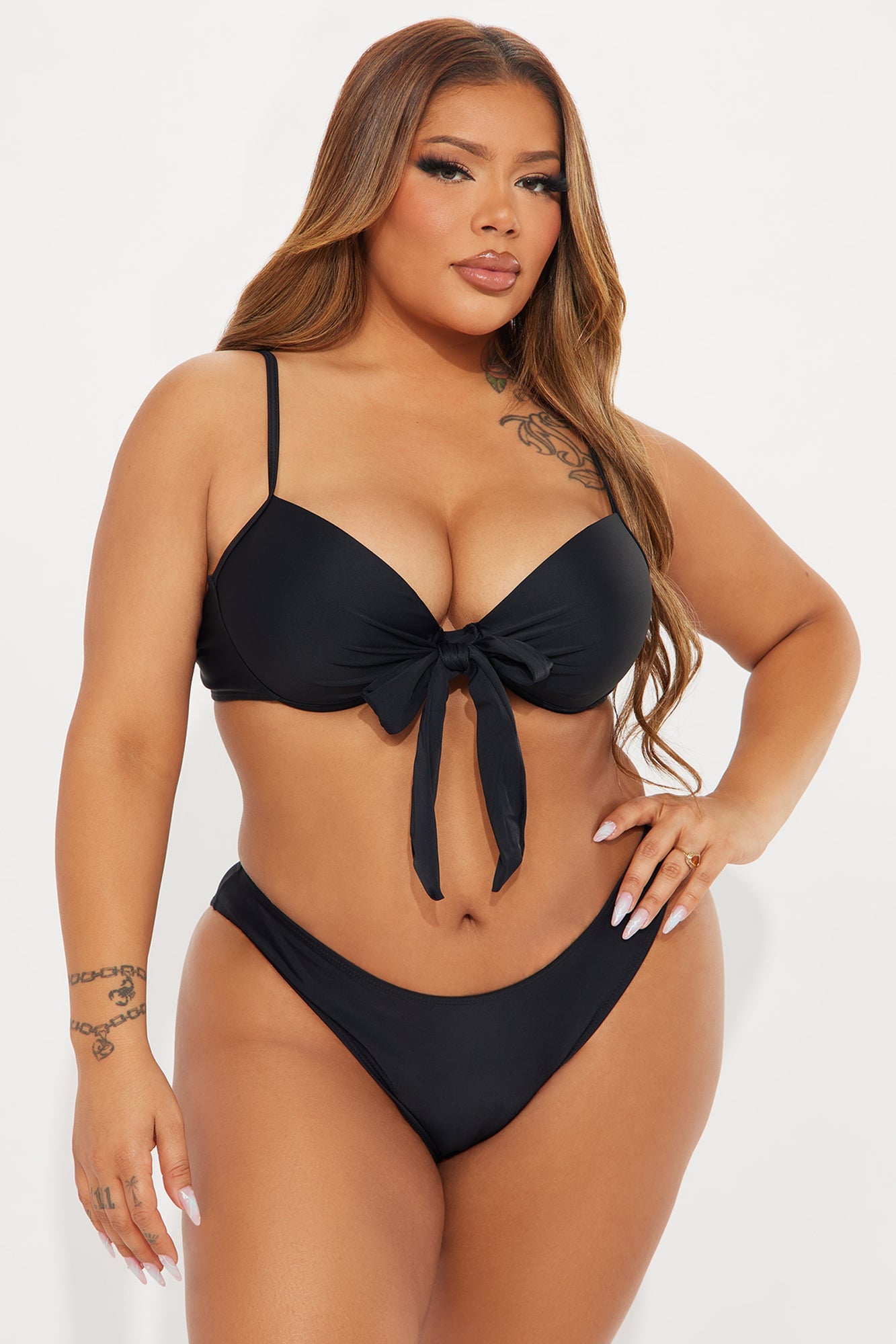 https://cdn.shopify.com/s/files/1/0293/9277/files/04-17-24_S8_29_ZDSR24163_Black_RM_AT_13-47-29_PLUS_68371_PXF.jpg?v=1715882793