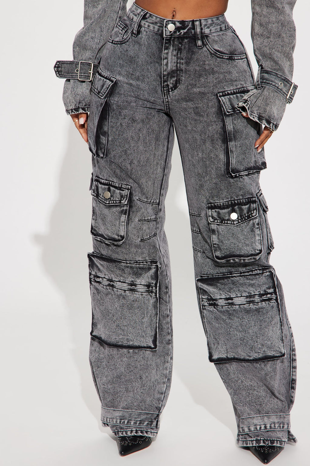 Billie Low Slung Cargo Jeans - Acid Wash Black - HCWP 