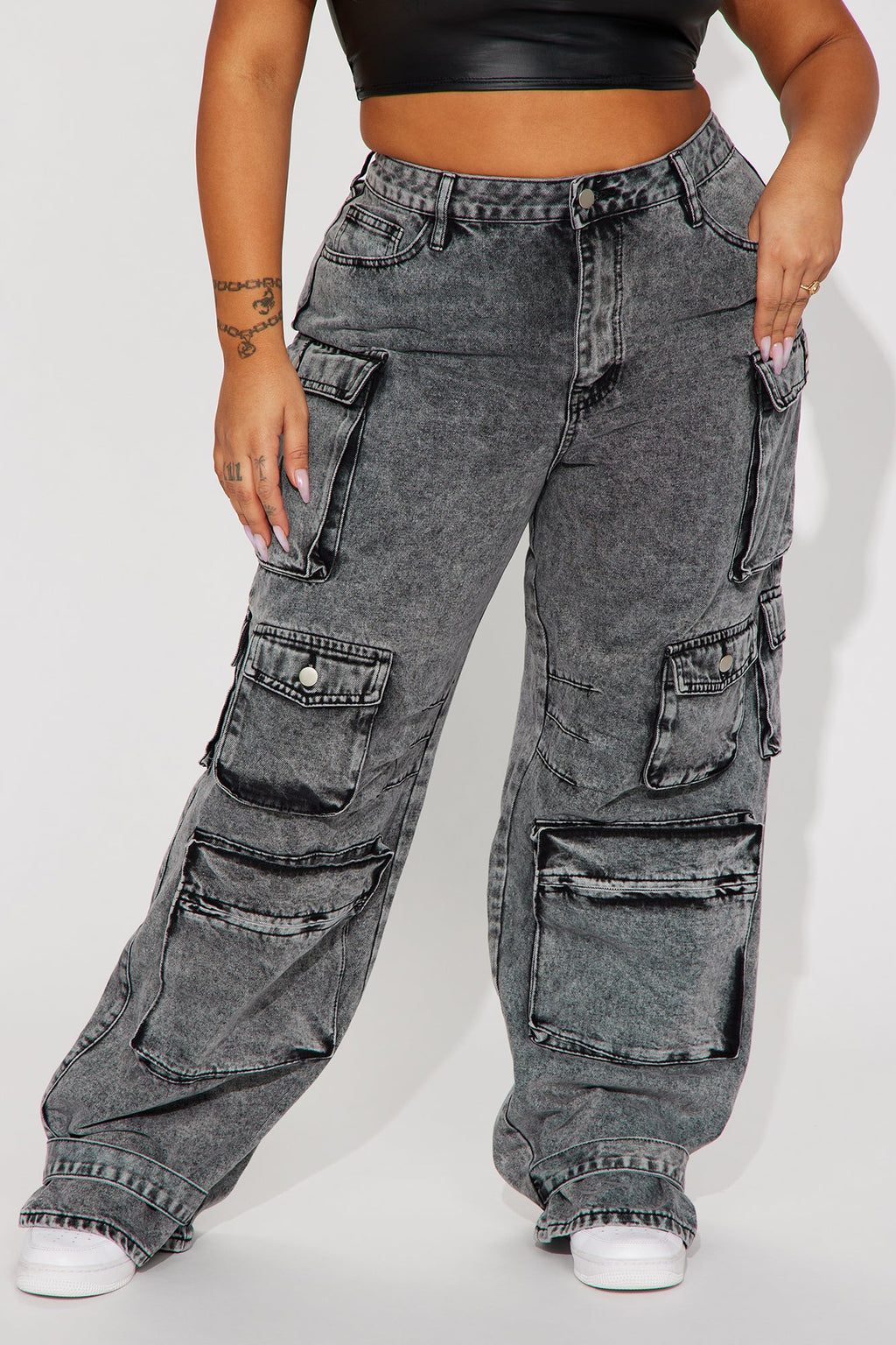 Billie Low Slung Cargo Jeans - Acid Wash Black - HCWP 