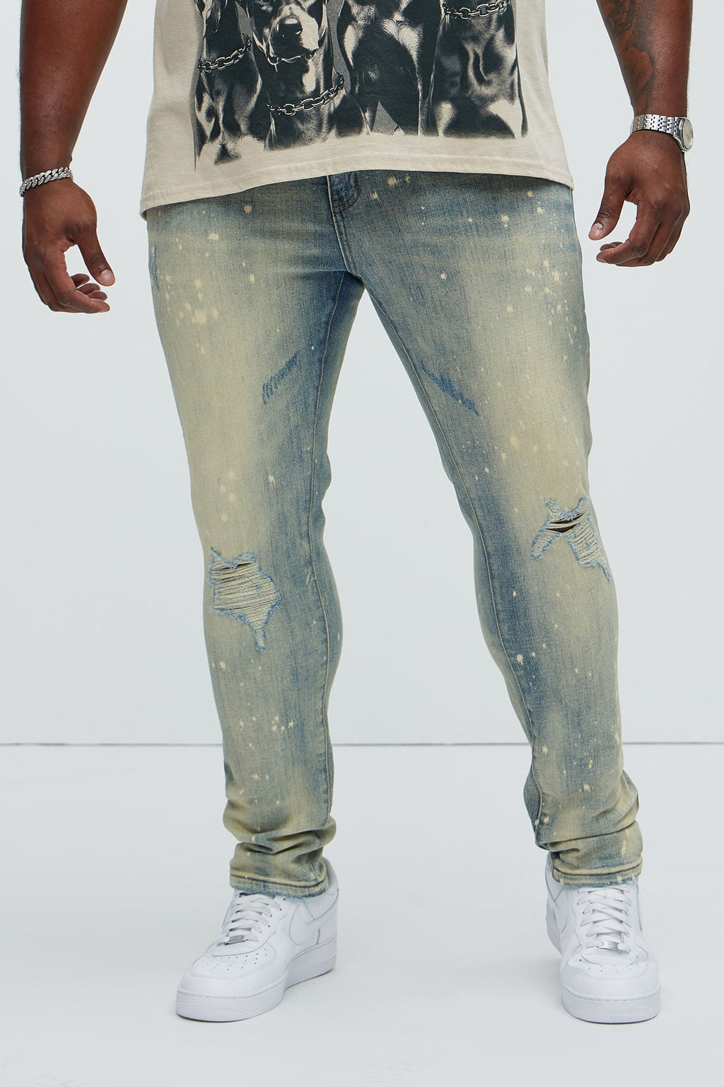 https://cdn.shopify.com/s/files/1/0293/9277/files/07-05-24_S7_78_GFROB_MediumWash_CZ_DJ_14-06-48_PLUS_51623_SL.jpg?v=1720653952
