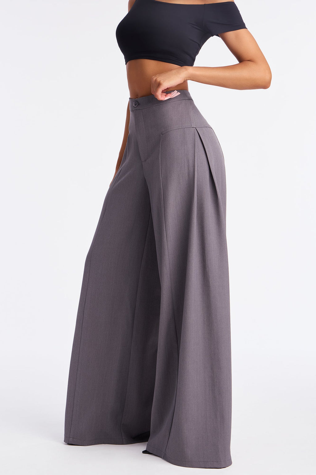 https://cdn.shopify.com/s/files/1/0293/9277/files/09-02-25_S11_28_25GWQ748_Charcoal_ZSR_AE_PC_15-43-35_69659_PXF.jpg?v=1757526695