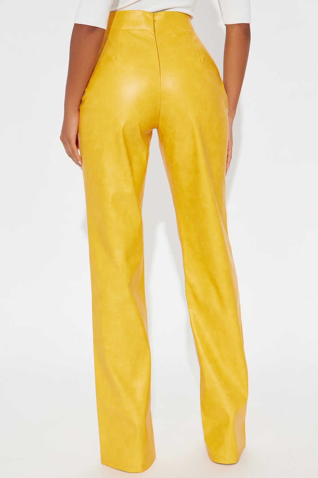 https://cdn.shopify.com/s/files/1/0293/9277/files/09-18-25_S6PM_140_CAP10413_Mustard_ZSR_HY_JS_19-06-34_160585_PXF.jpg?v=1758398640