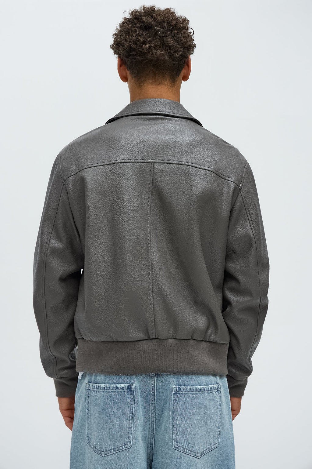 https://cdn.shopify.com/s/files/1/0293/9277/files/10-25-24_S7_52_ZDF01C440004_Grey_P_CZ_DJ_13-55-53_31059_PXF.jpg?v=1730137288