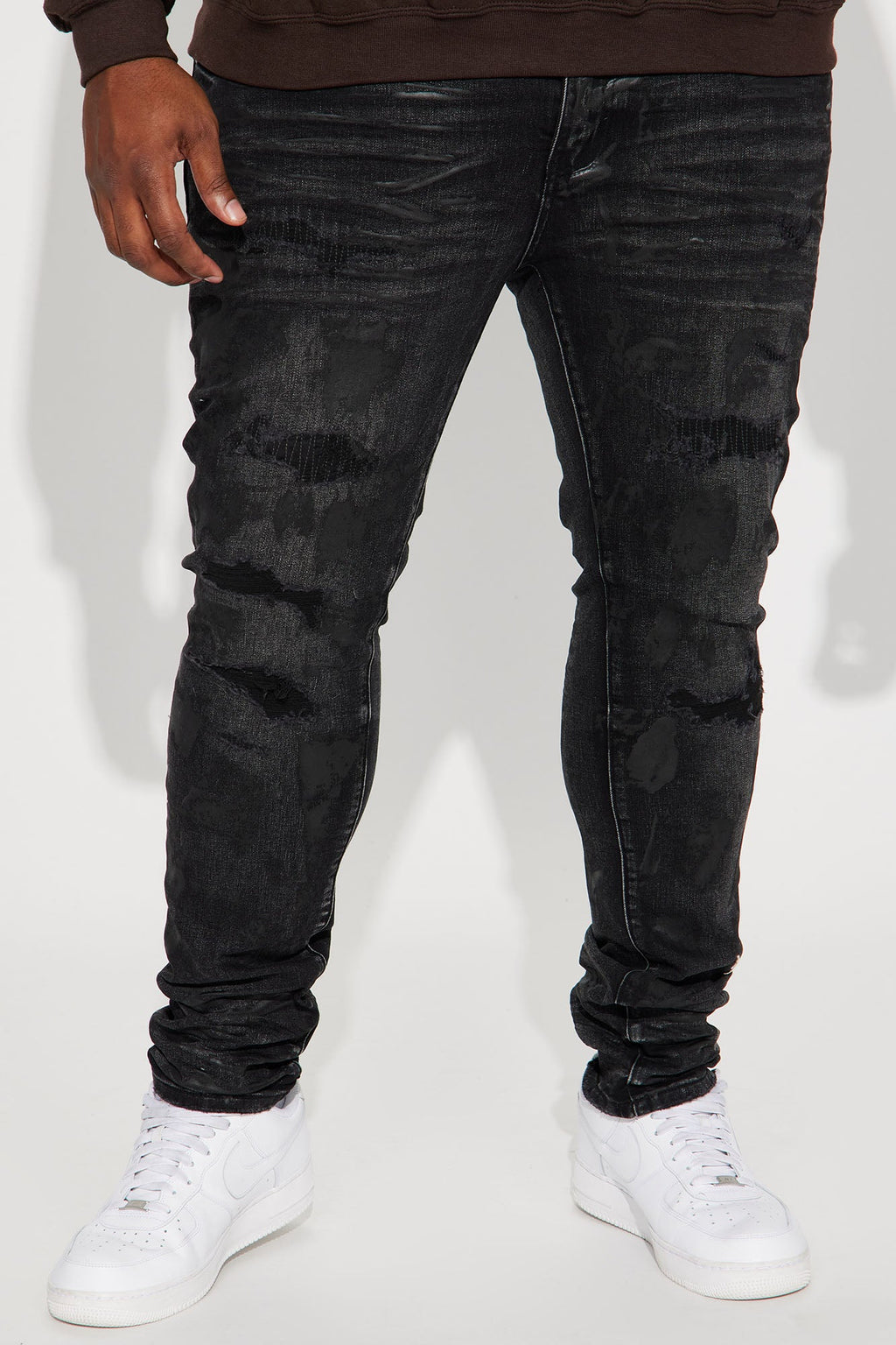 https://cdn.shopify.com/s/files/1/0293/9277/products/12-13-22Studio5_RT_RL_14-56-33_90_URTH_Black_8033_PLUS_SG.jpg?v=1735589738
