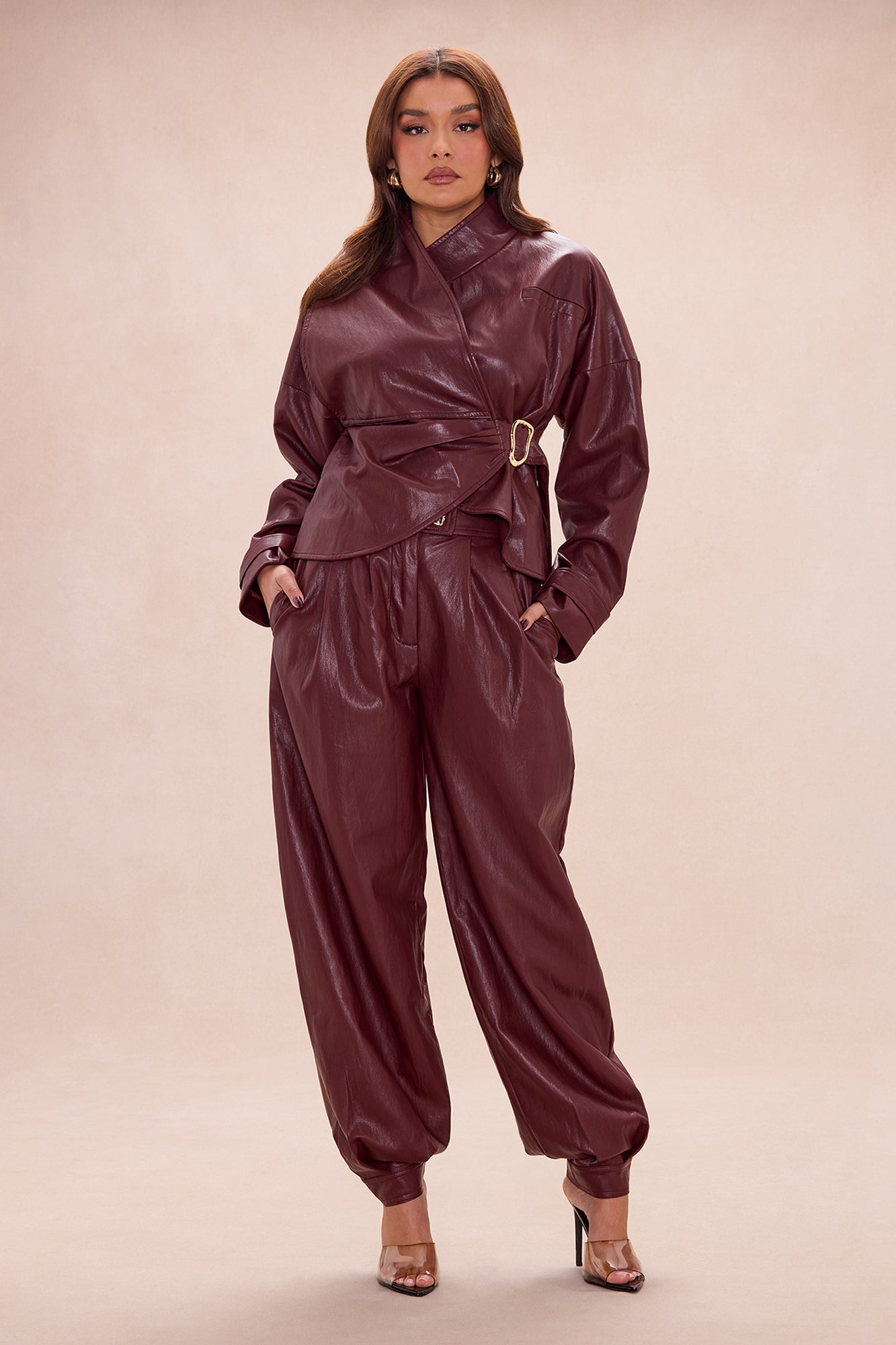 https://cdn.shopify.com/s/files/1/0293/9277/files/12-16-25_S5_26_25GW111C_Burgundy_AB_IM_12-25-32_18079_PXF.jpg?v=1766078188