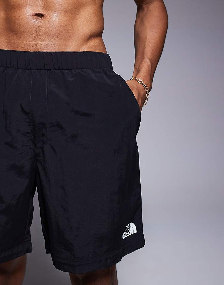 https://images.asos-media.com/products/the-north-face-w-logo-swimming-shorts-in-black/207687004-4?$n_750w$&wid=750&fit=constrain