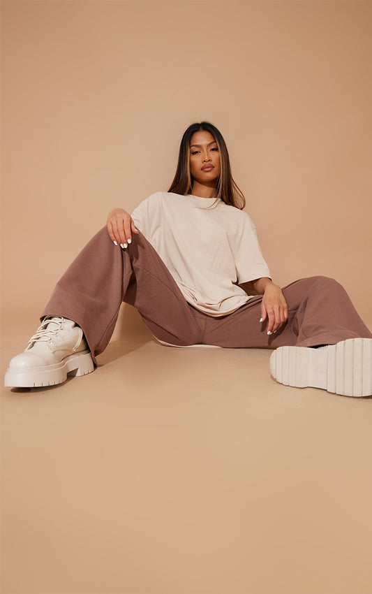 https://cdn-img.prettylittlething.com/9/9/e/6/99e61d7f4ac062992d206147d9bee1d7f0a126fc_CMS8140_1_cotton_sand_oversized_t_shirt.jpg
