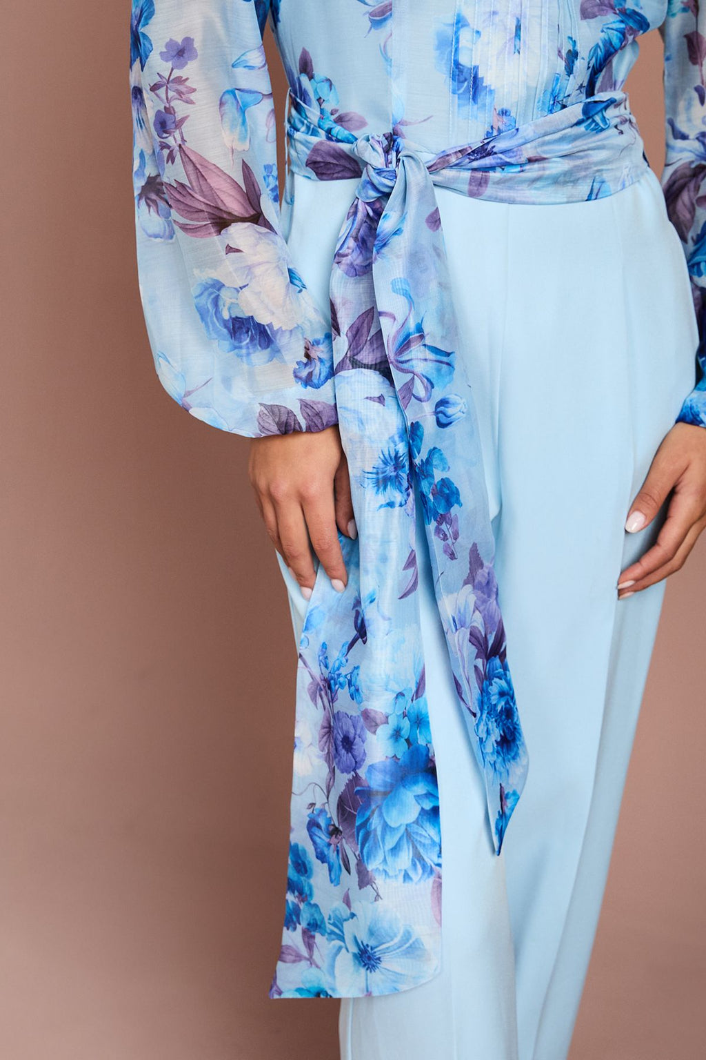 https://mediahub.prettylittlething.com/bcc09337_pale%20blue_xl_3