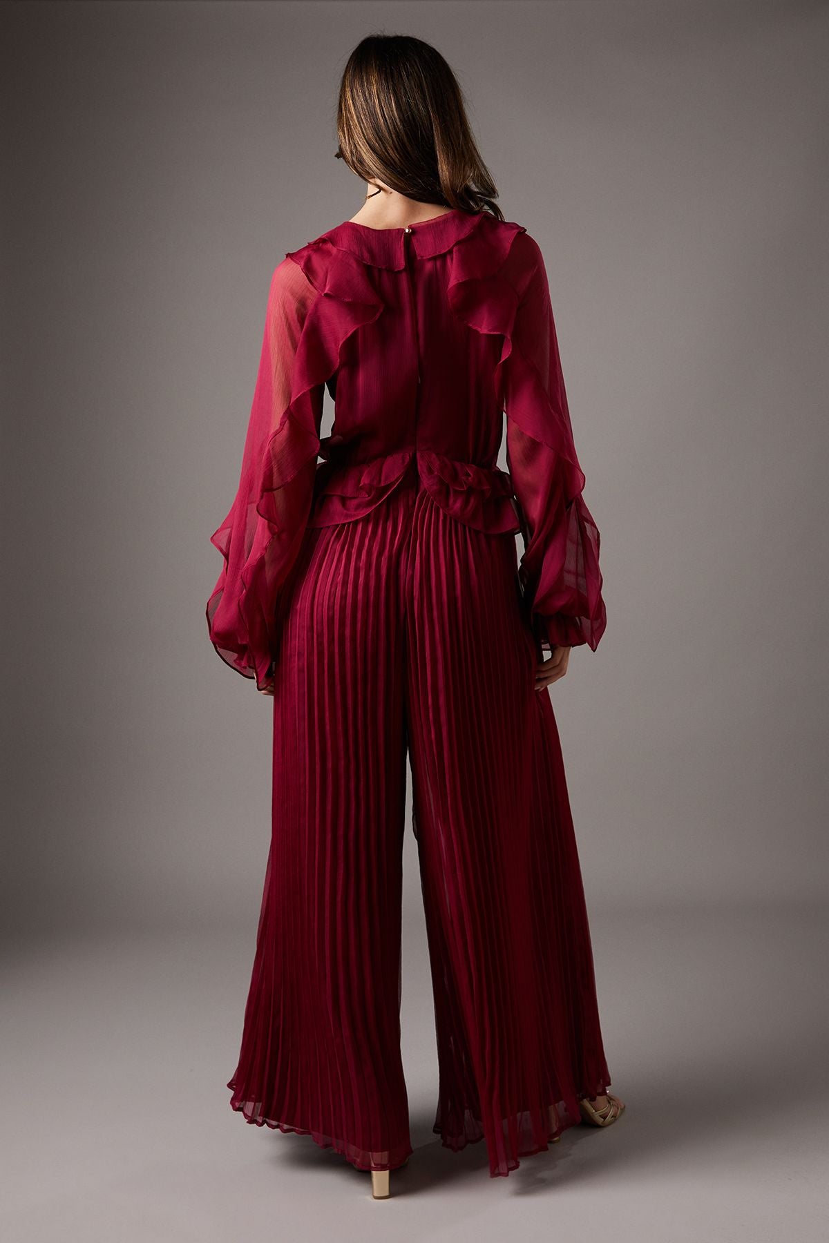 https://mediahub.prettylittlething.com/bcc10274_berry_xl_2