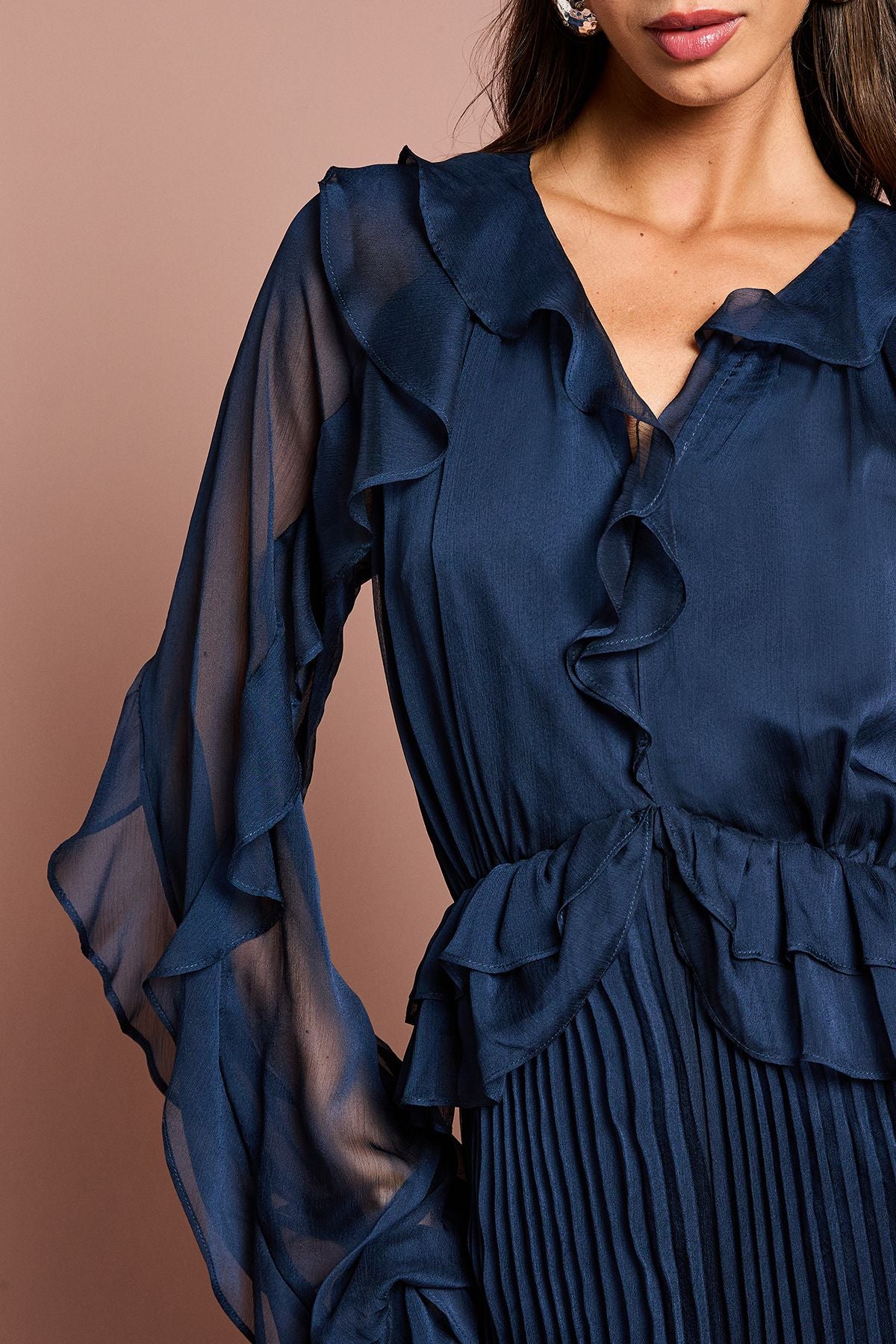 https://mediahub.prettylittlething.com/bcc10274_navy_xl_4