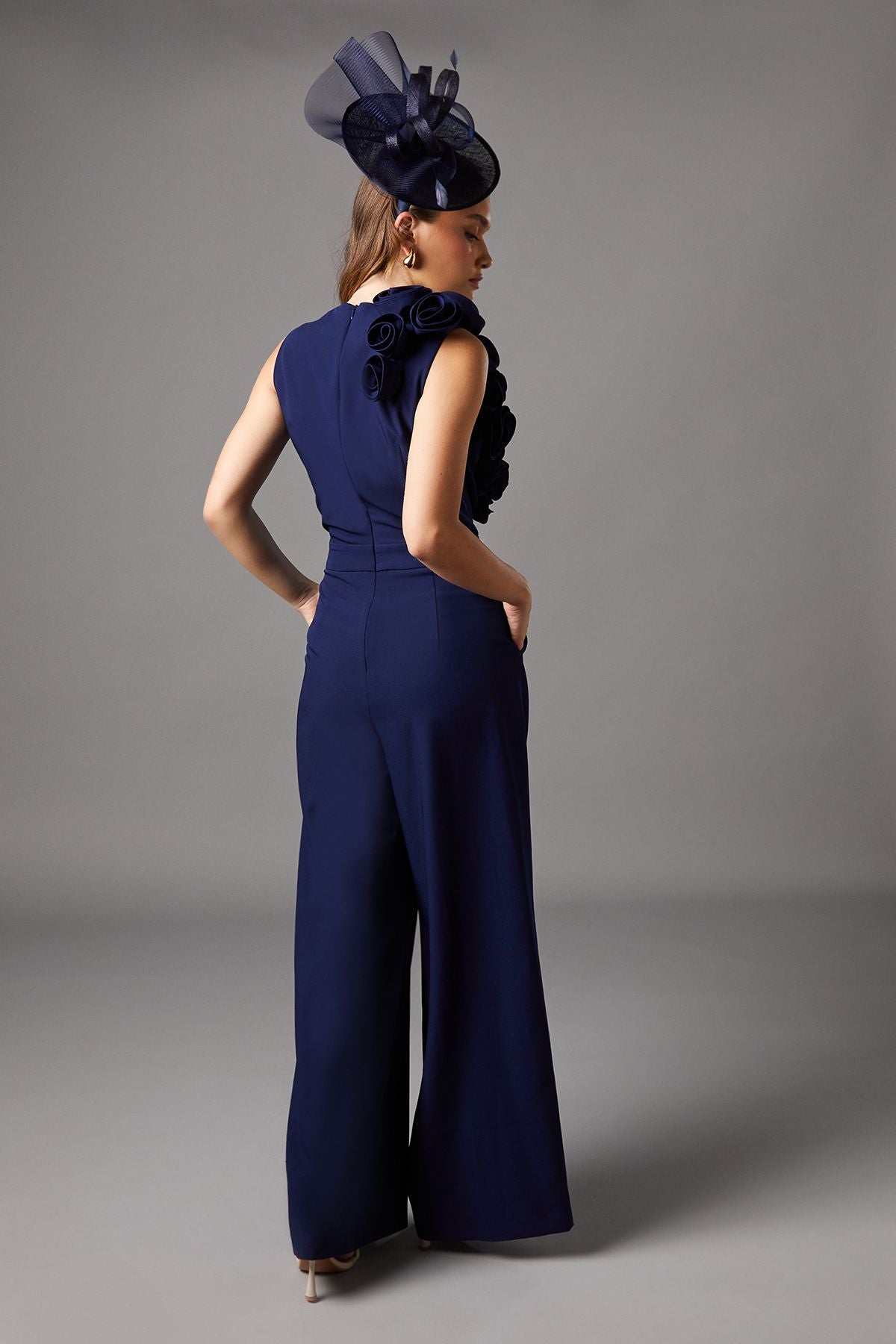 https://mediahub.prettylittlething.com/bcc10337_navy_xl_2