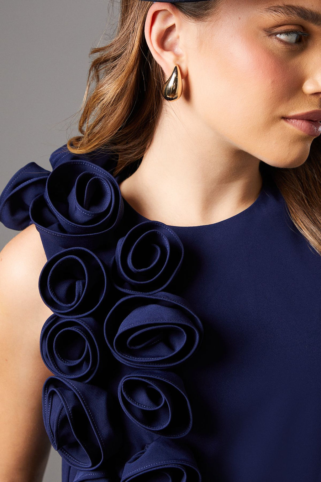 https://mediahub.prettylittlething.com/bcc10337_navy_xl_4