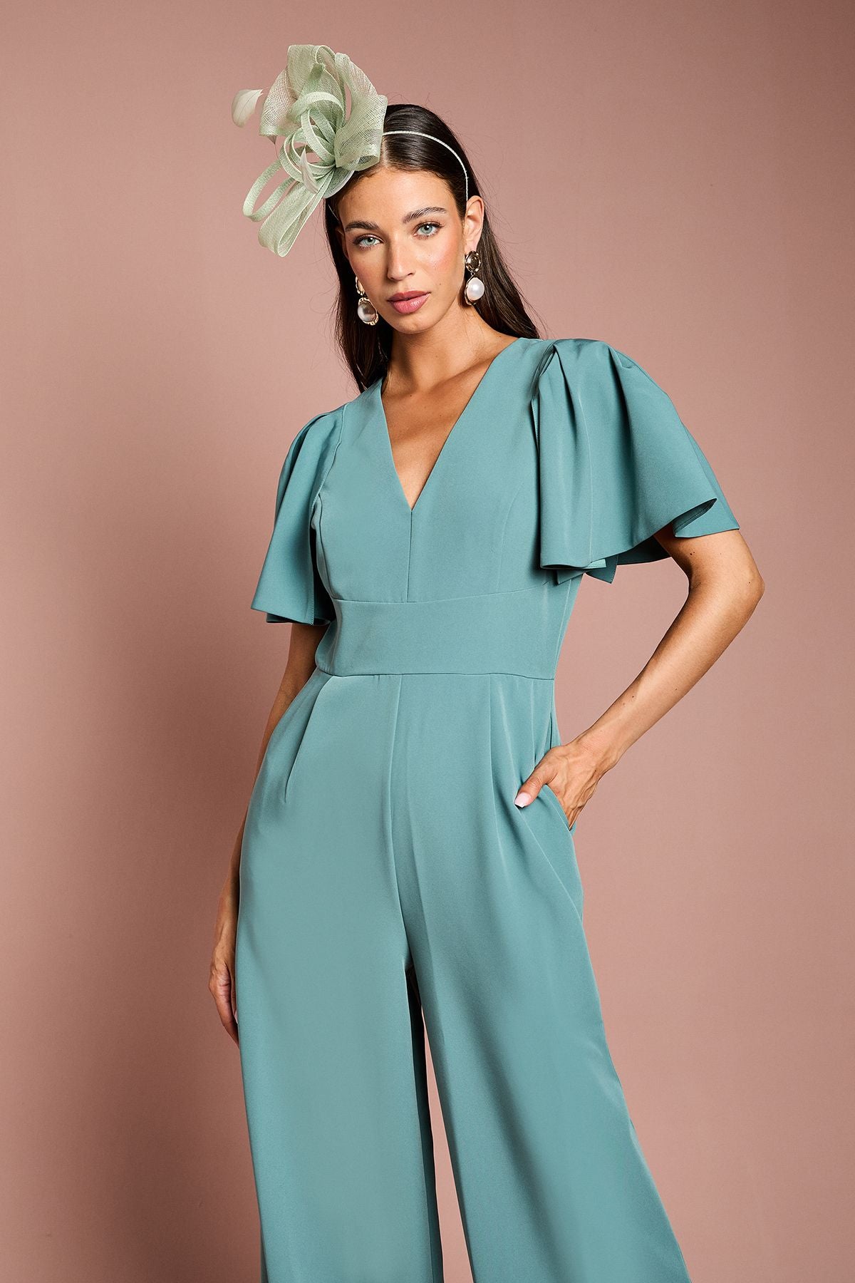 https://mediahub.prettylittlething.com/bcc10416_sage_xl_1