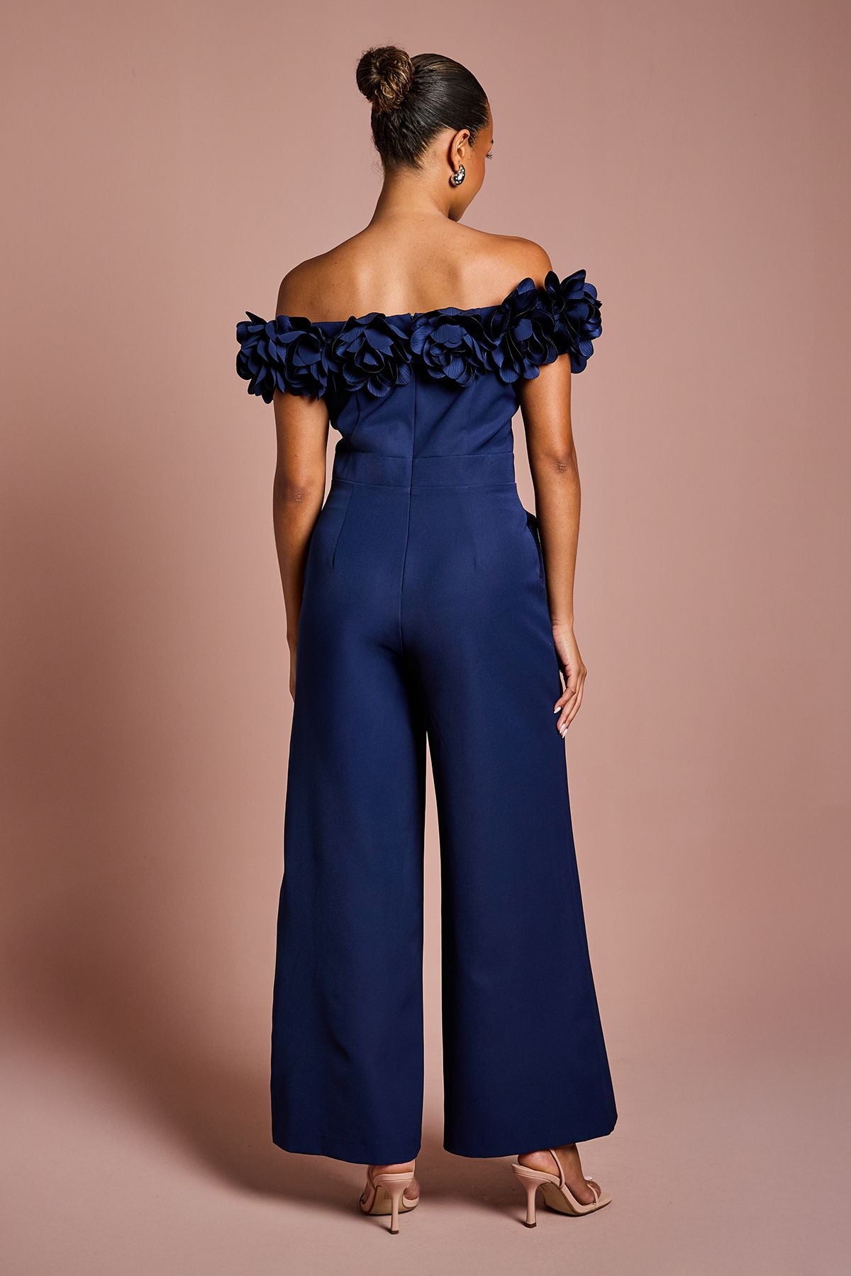 https://mediahub.prettylittlething.com/bcc11083_navy_xl_2