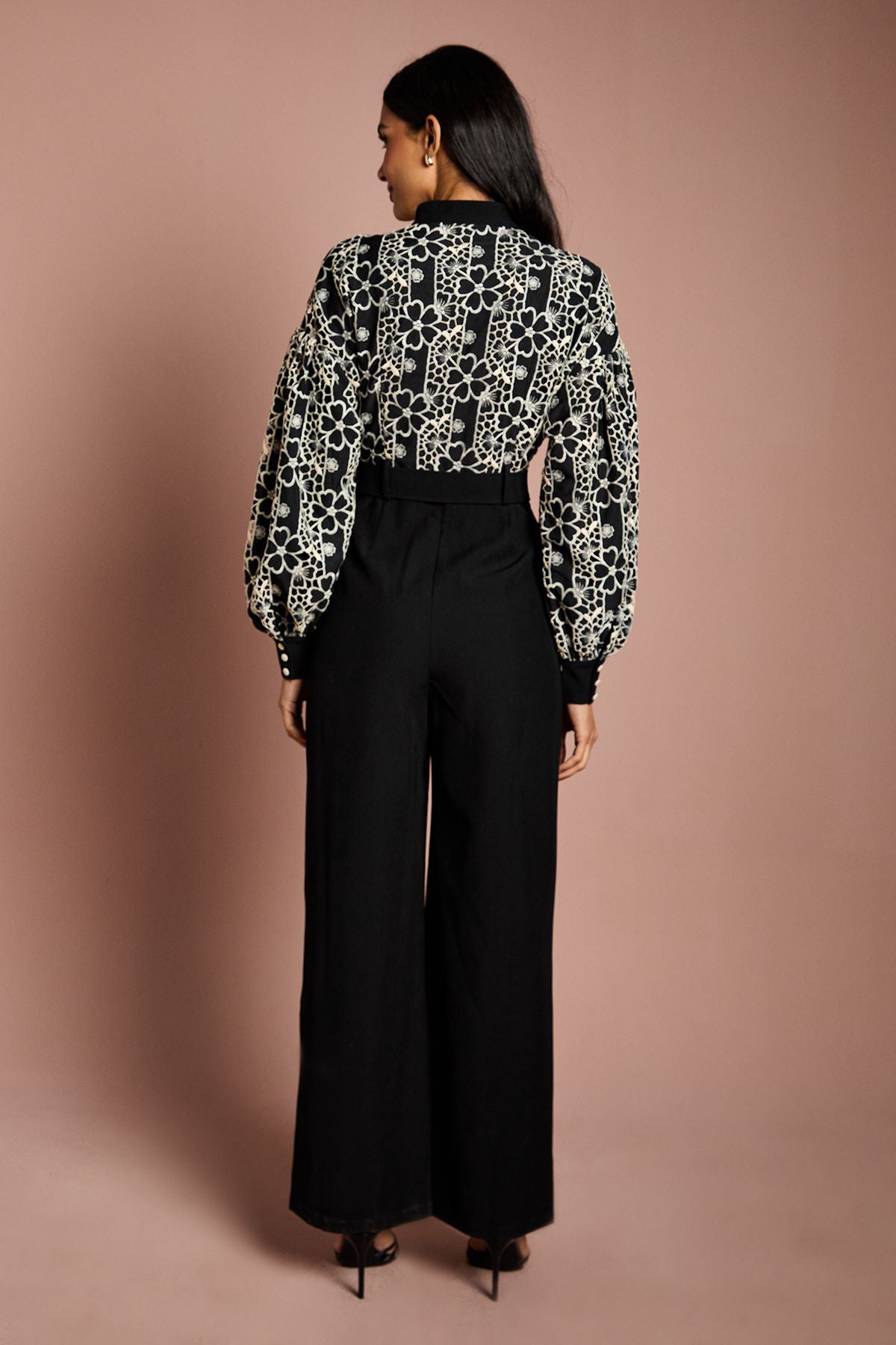 https://mediahub.prettylittlething.com/bcc11213_mono_xl_2