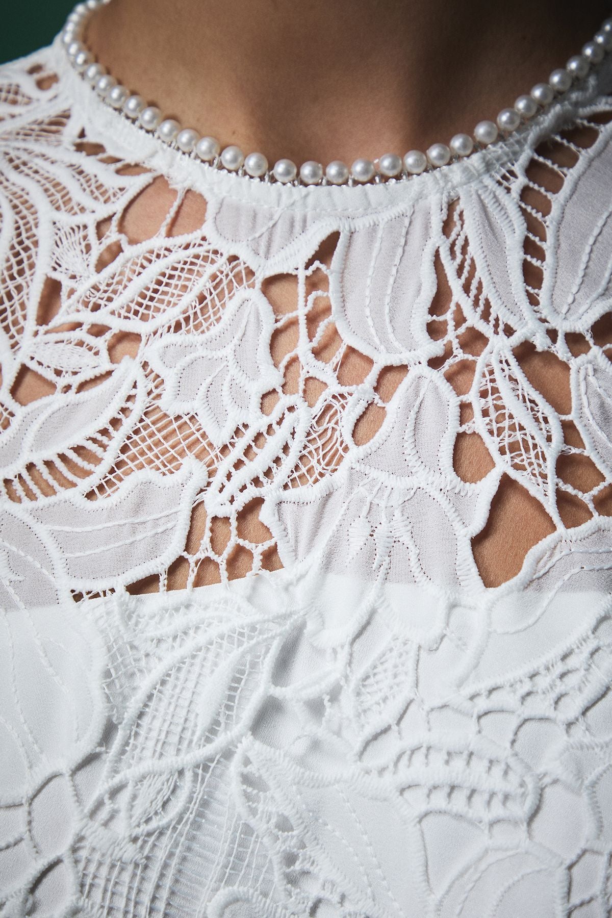 https://mediahub.prettylittlething.com/bcc11389_oyster_xl_4