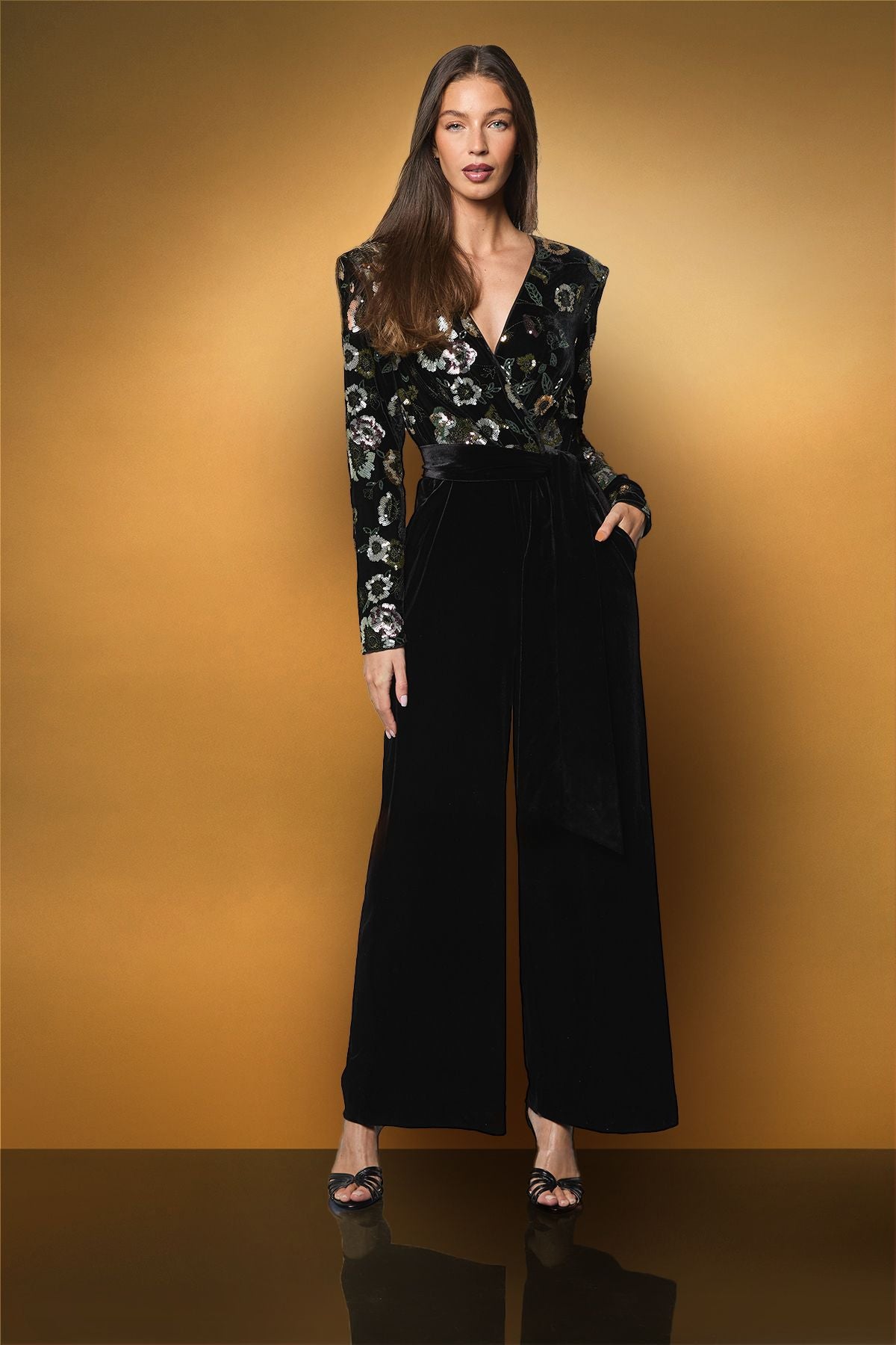 https://mediahub.prettylittlething.com/bcc11938_black_xl