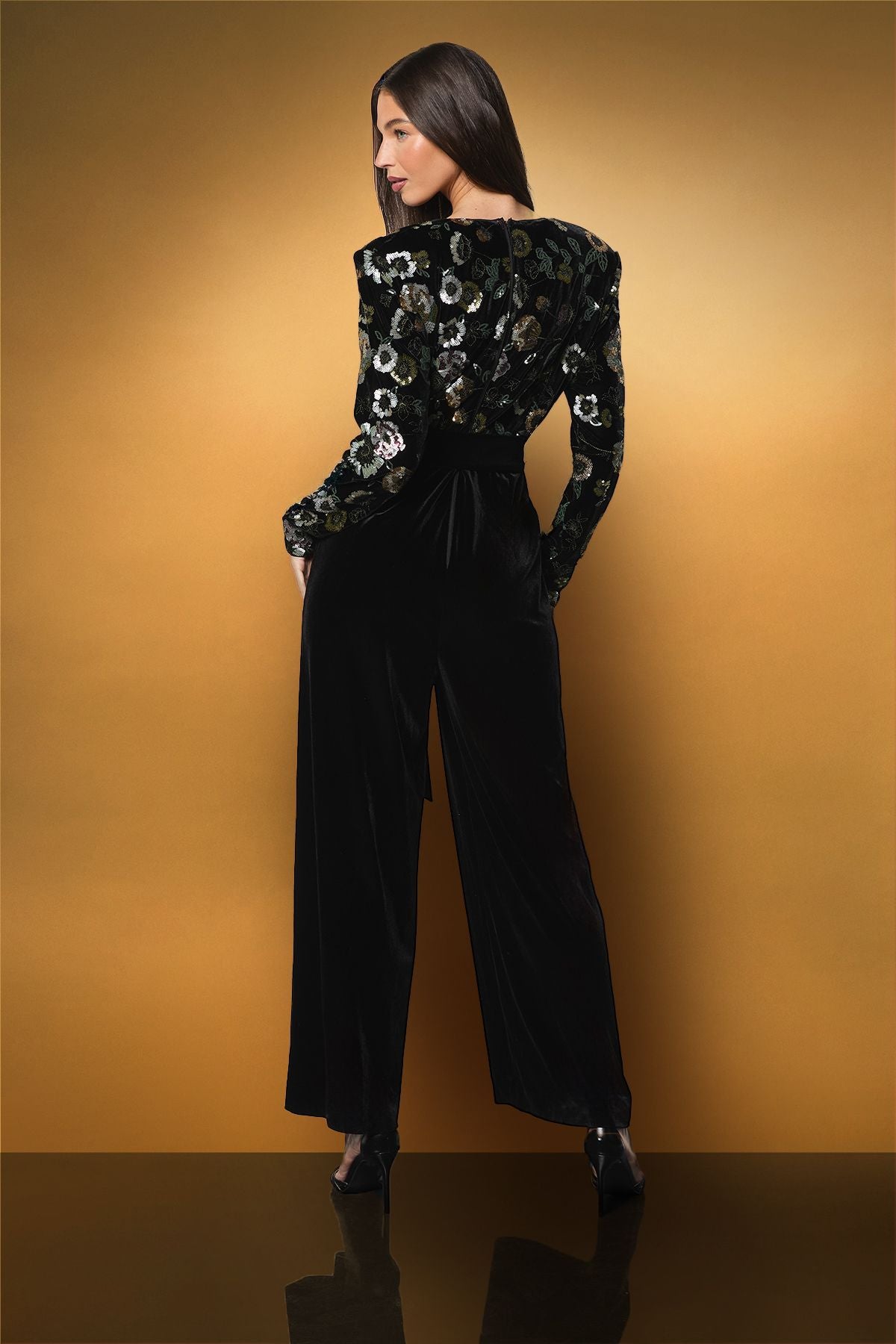 https://mediahub.prettylittlething.com/bcc11938_black_xl_2