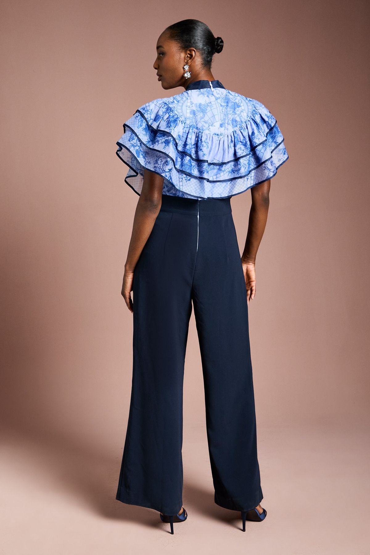 https://mediahub.prettylittlething.com/bcc12096_navy_xl_2