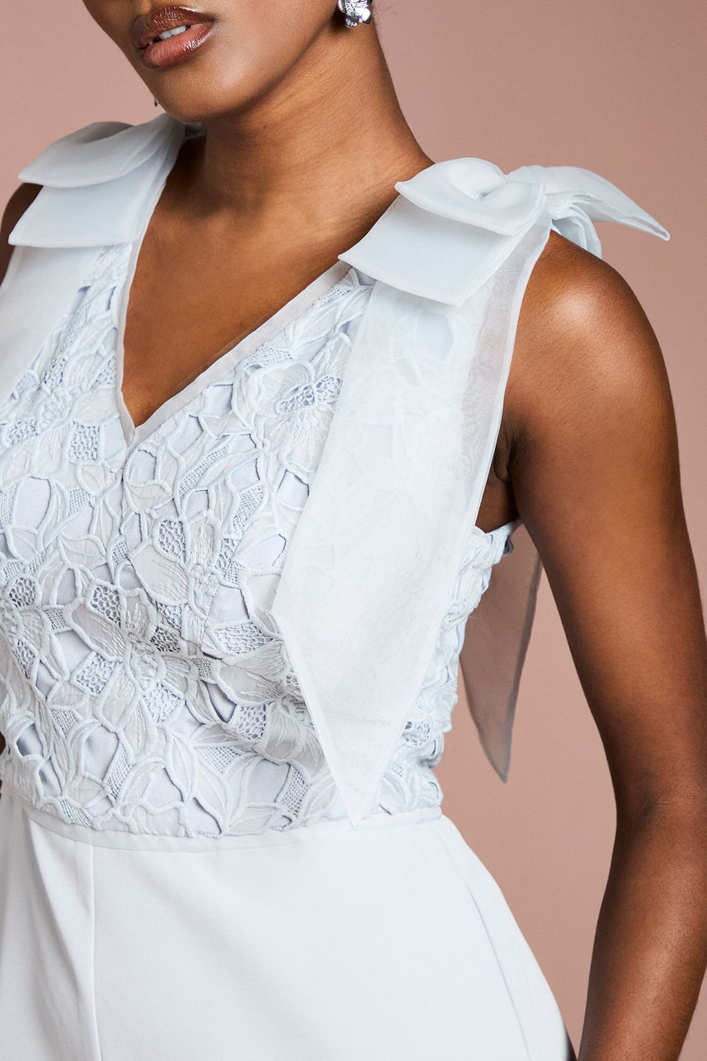 https://mediahub.prettylittlething.com/bcc12151_light%20blue_xl_4