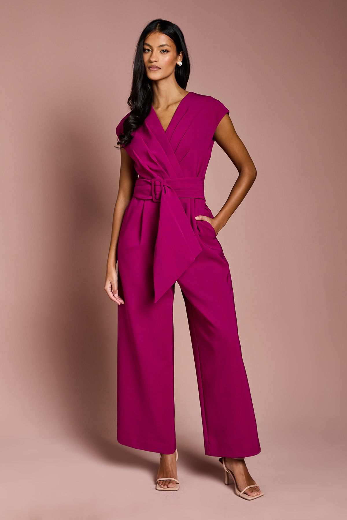 https://mediahub.prettylittlething.com/bcc12287_berry_xl