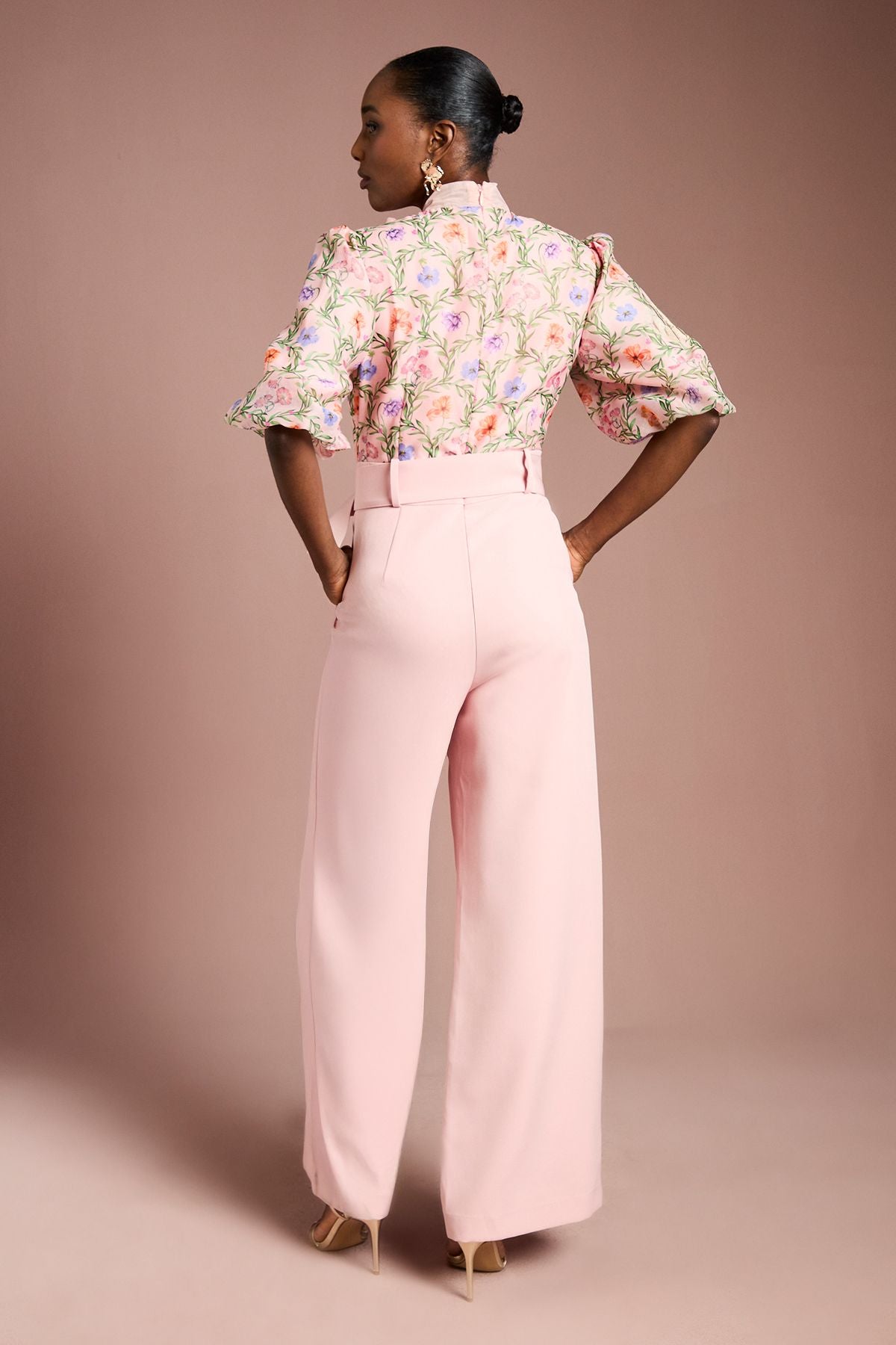 https://mediahub.prettylittlething.com/bcc12295_peach_xl_2