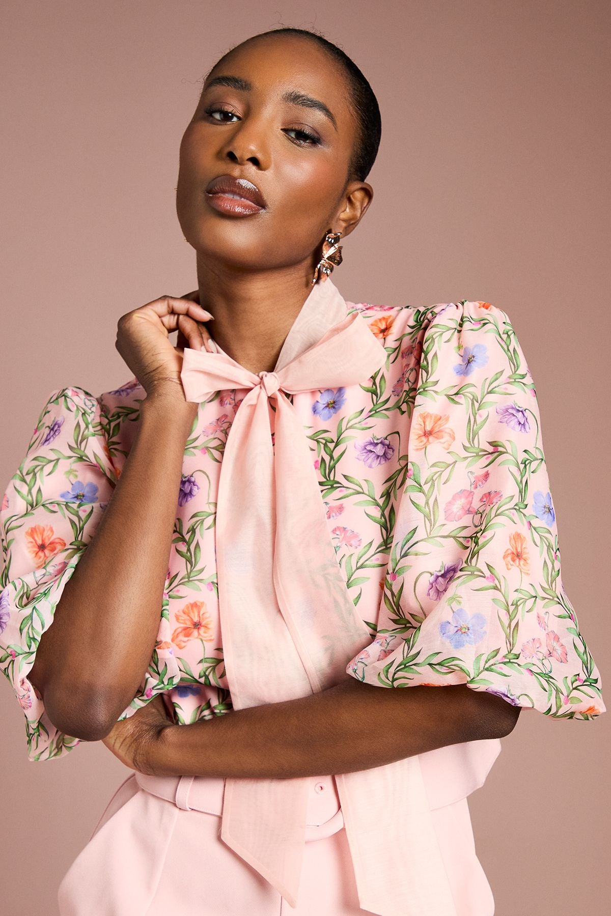https://mediahub.prettylittlething.com/bcc12295_peach_xl_3
