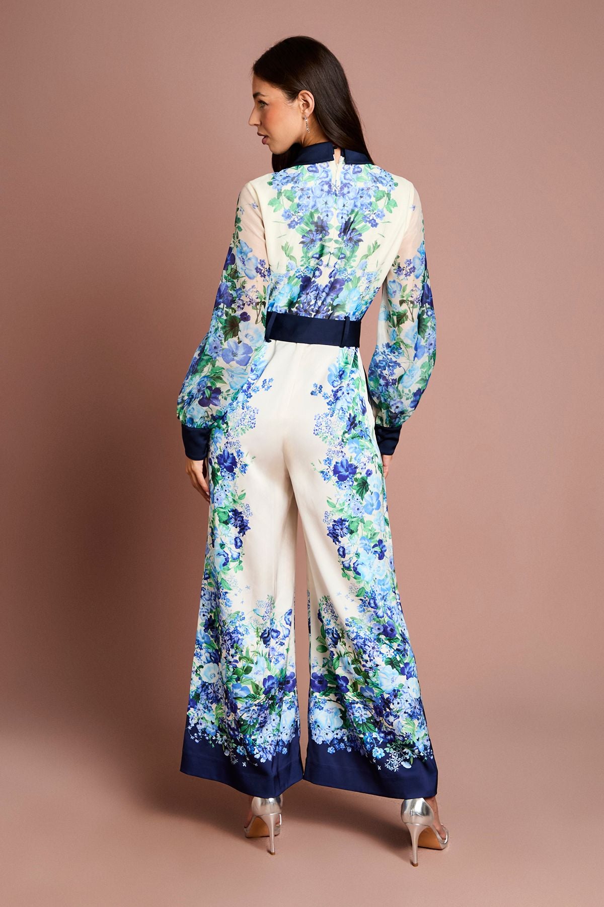 https://mediahub.prettylittlething.com/bcc12299_ivory_xl_2