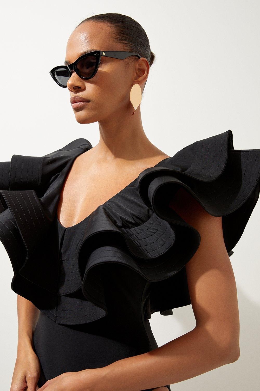https://mediahub.prettylittlething.com/bkk17590_black_xl_1