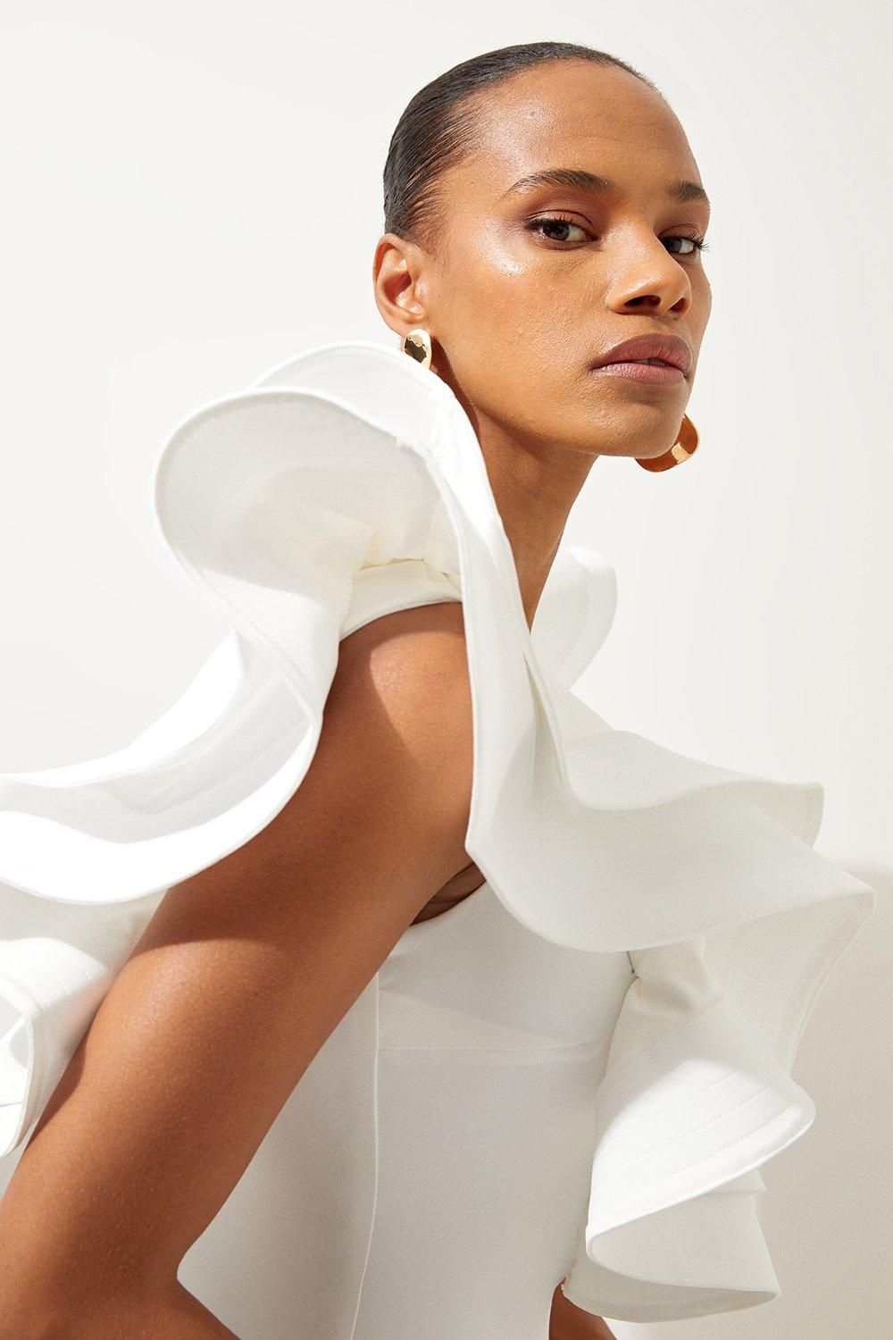 https://mediahub.prettylittlething.com/bkk17590_white_xl_2