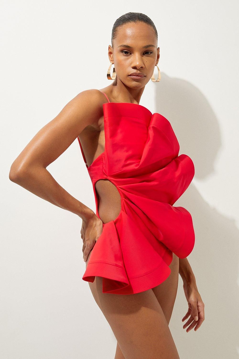 https://mediahub.prettylittlething.com/bkk18778_red_xl_1