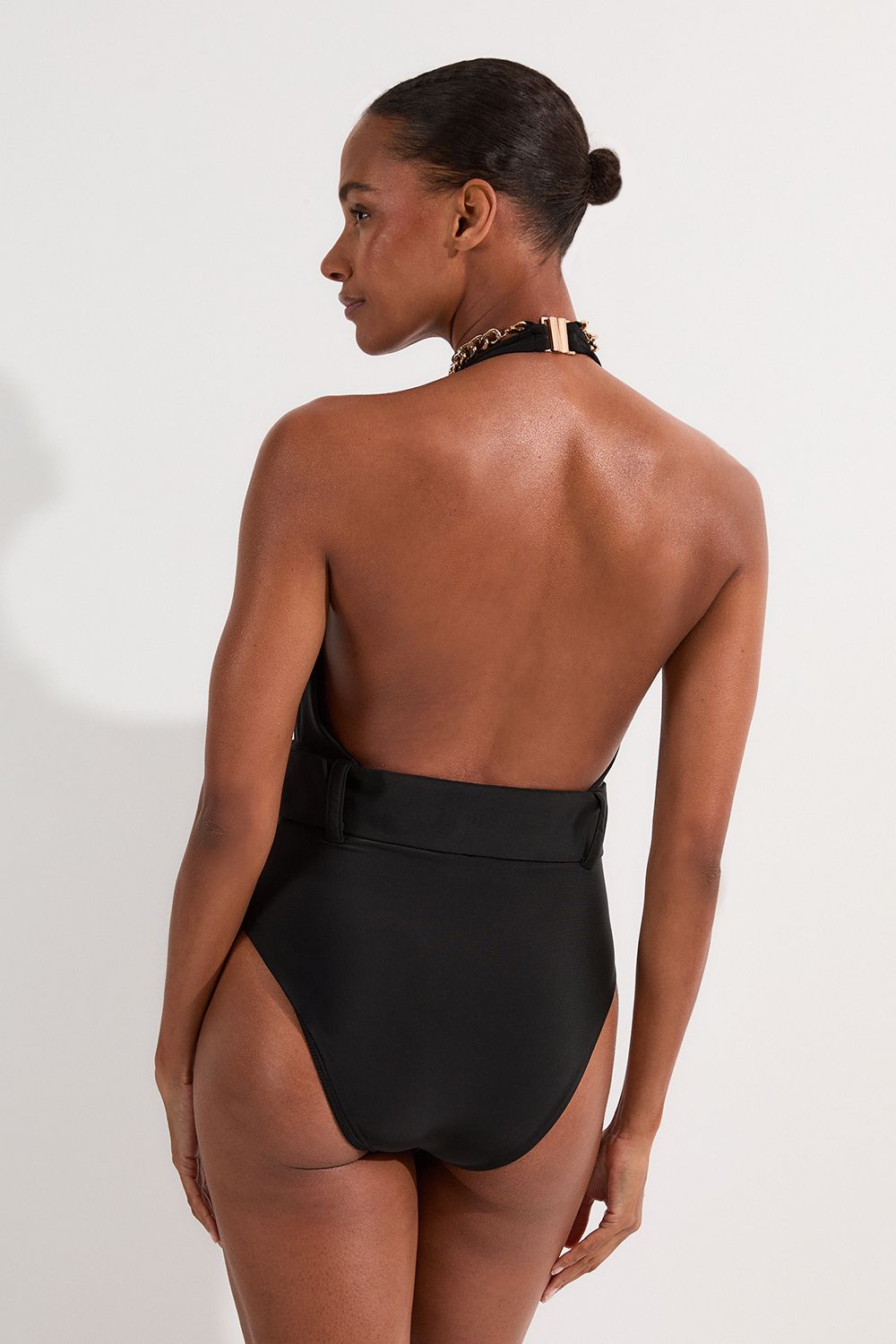 https://mediahub.prettylittlething.com/bkk25032_black_xl_4