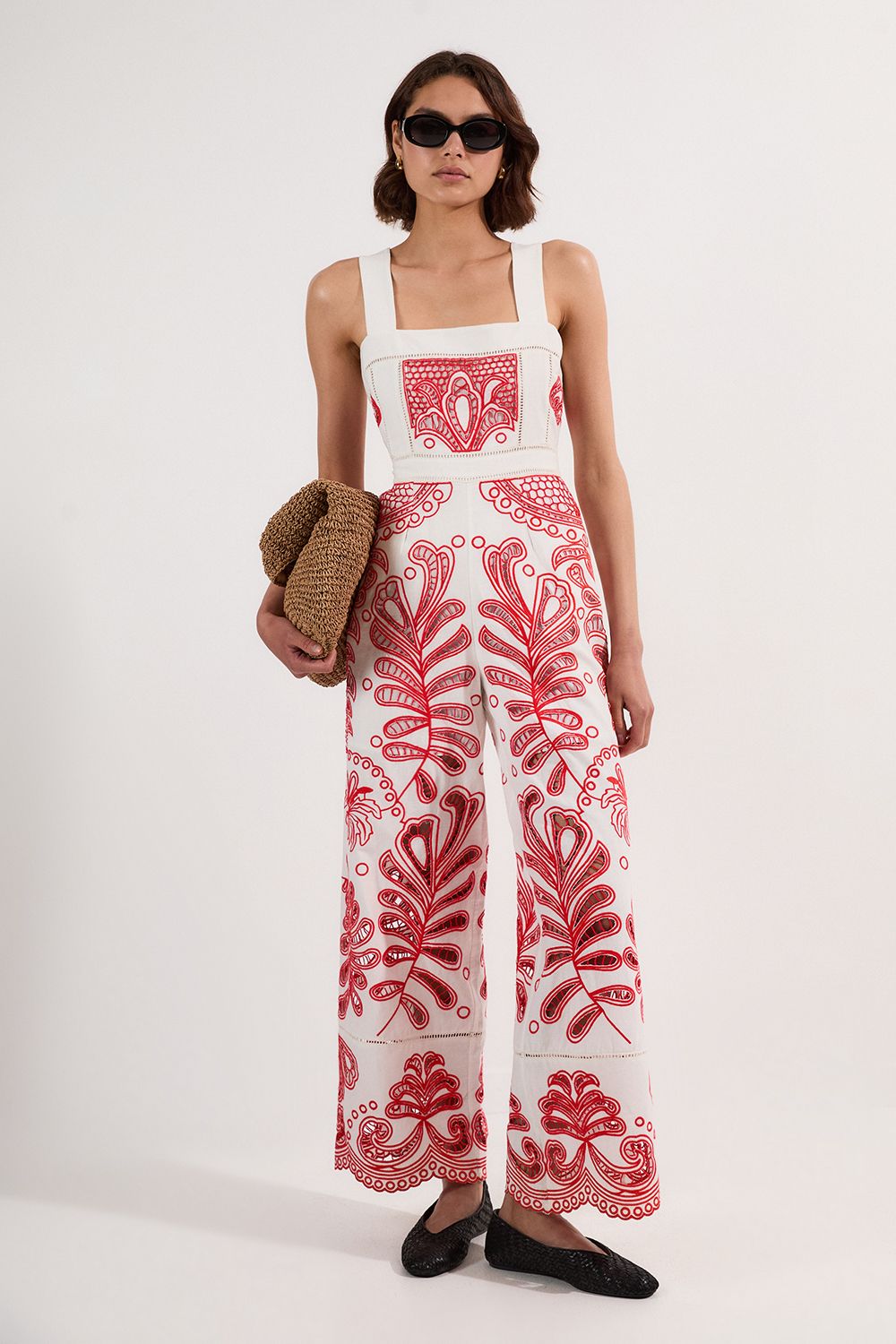 https://mediahub.prettylittlething.com/bkk25272_red_xl
