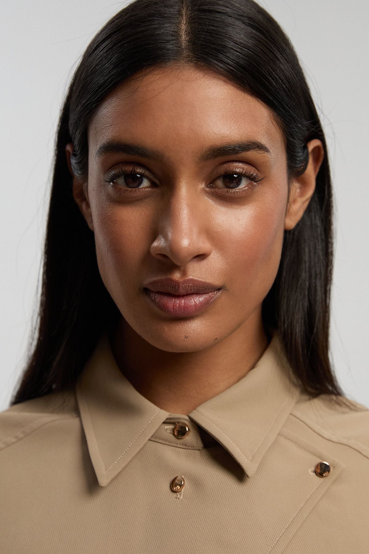 https://mediahub.prettylittlething.com/bkk28265_stone_xl_2