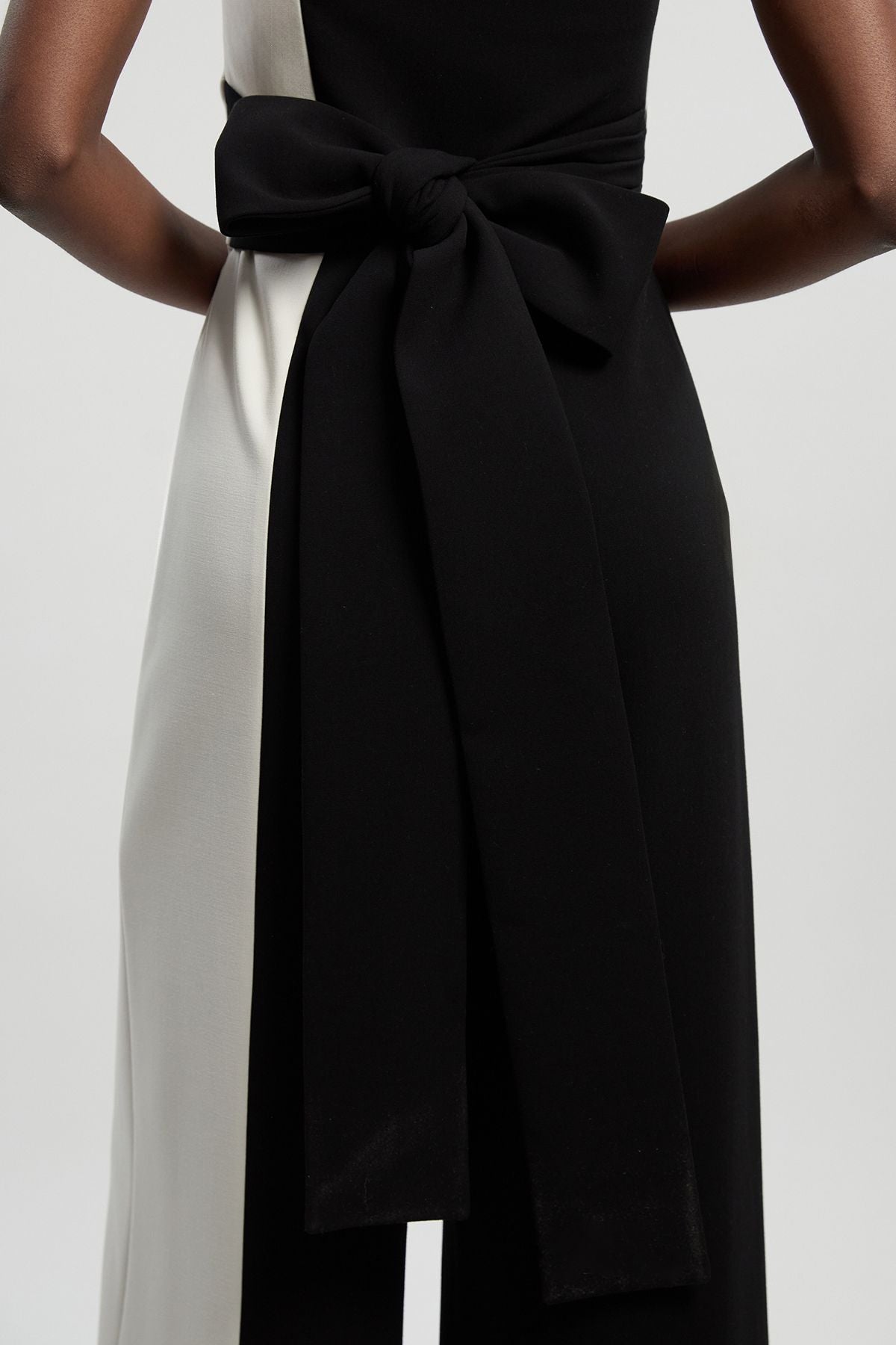 https://mediahub.prettylittlething.com/bkk28374_mono_xl_2