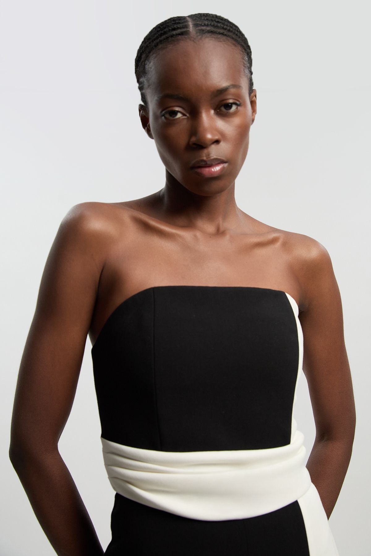 https://mediahub.prettylittlething.com/bkk28440_mono_xl_1