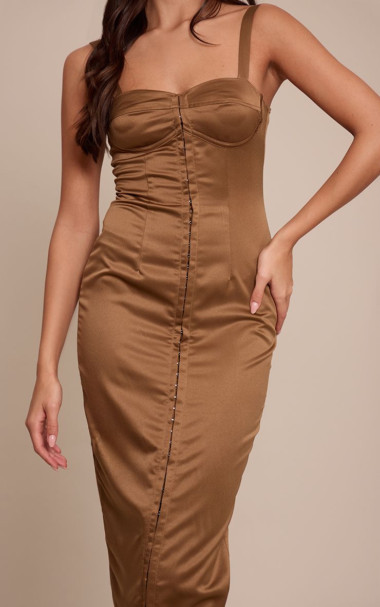 https://mediahub.prettylittlething.com/cnp2434_dark%20olive_xl_3