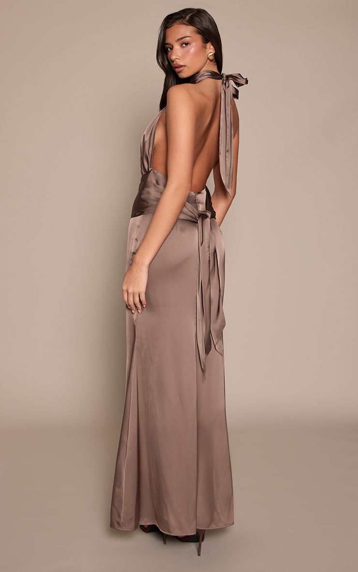 https://mediahub.prettylittlething.com/cnp2487_taupe_xl_1