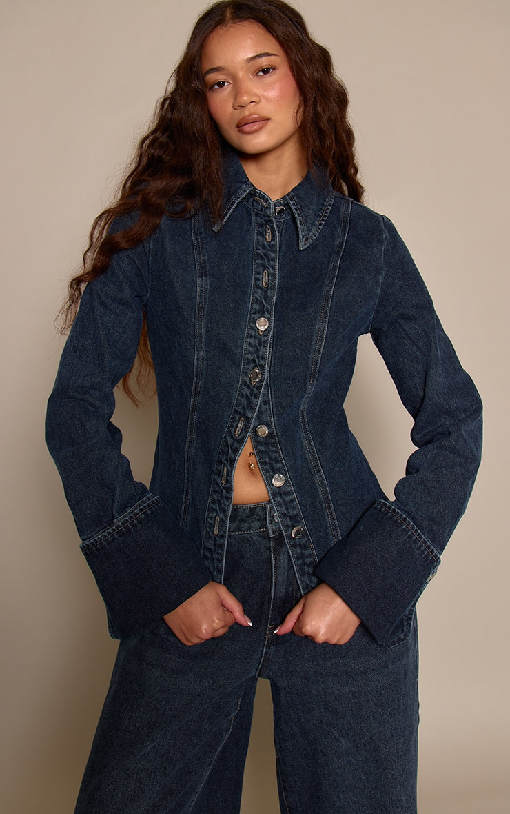 https://cdn-img.prettylittlething.com/f/a/2/2/fa22817dcc4b5f552a76a05e0f8a9a3d5128be12_CNP0812_1_dark_blue_vintage_cinch_denim_shirt.jpg