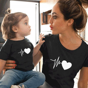 Cute Mother And Daughter T-shirt Fashion