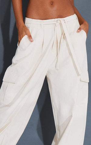 Cream Baggy Low Rise 90's Cargo Trousers - HCWP 